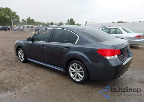 2013 Subaru Legacy 2.5I Premium z USA, uszkodzony, nr VIN 4S3BMBC62D3028086